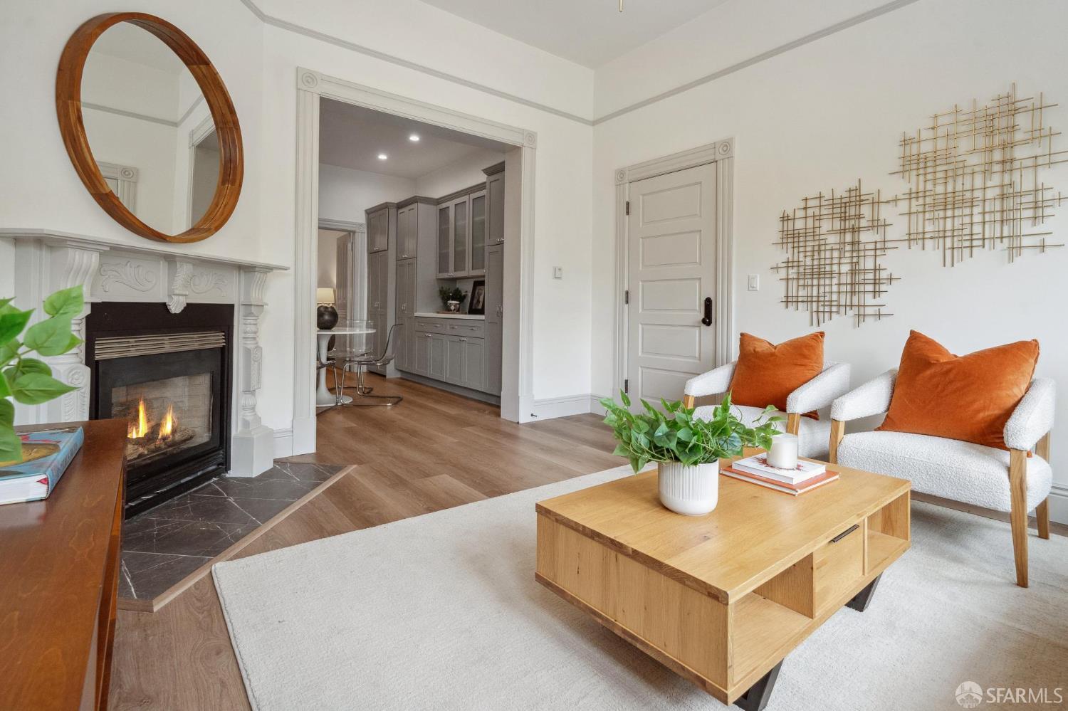 Photo #6: 425055844 Listing 