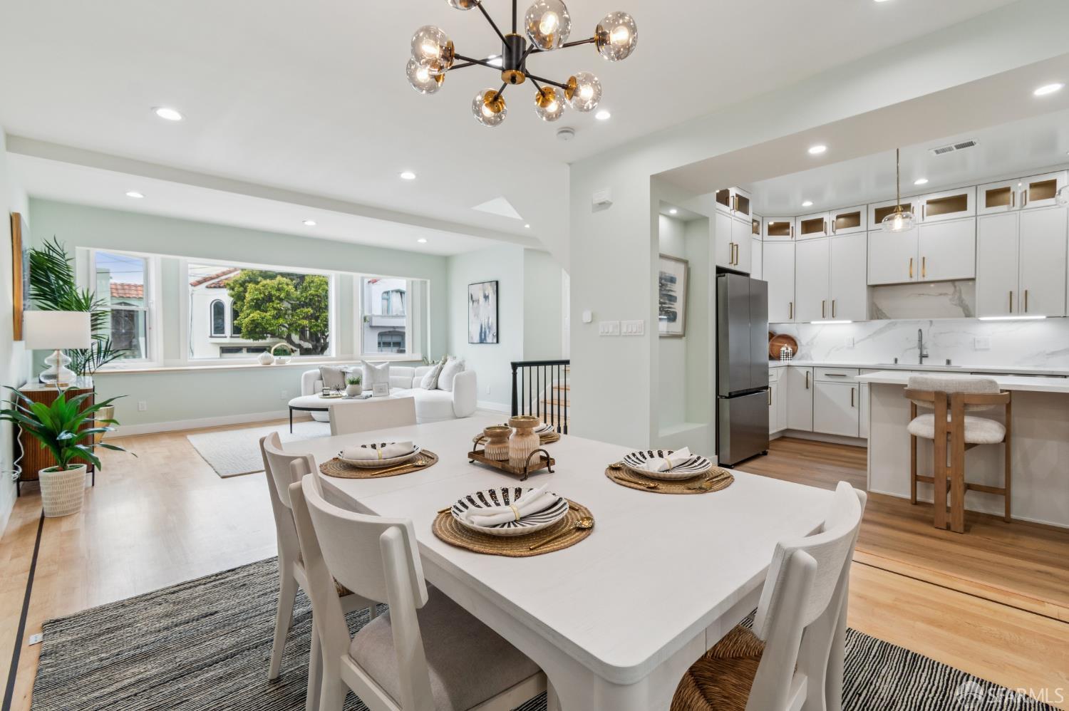 Detail Gallery Image 34 of 98 For 276 Seneca Ave, San Francisco,  CA 94112 - 5 Beds | 5 Baths