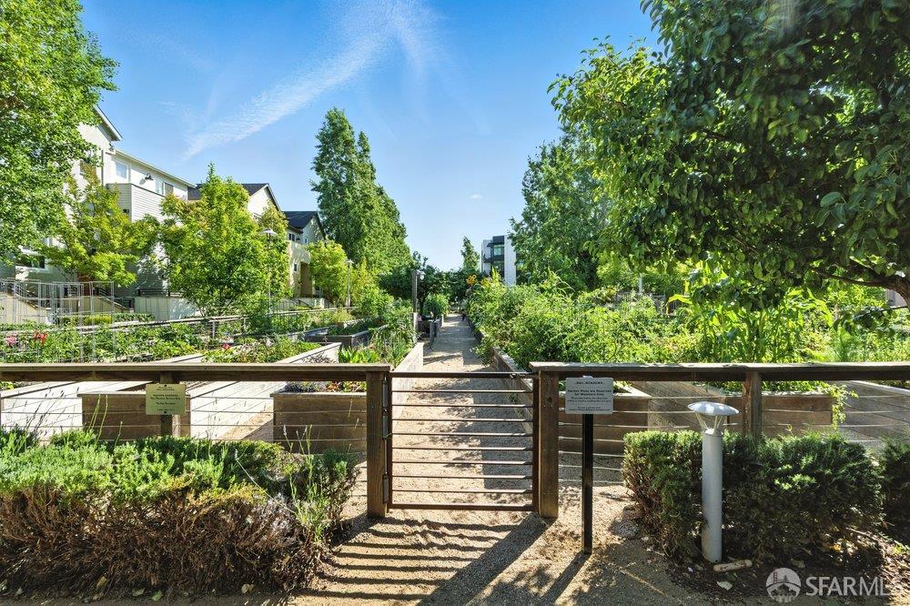 Detail Gallery Image 73 of 99 For 417 Longden Ave, San Mateo,  CA 94403 - 4 Beds | 3/1 Baths