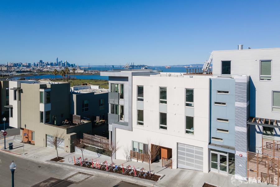 Detail Gallery Image 14 of 34 For 50 Jerrold Ave #304,  San Francisco,  CA 94124 - 2 Beds | 2 Baths