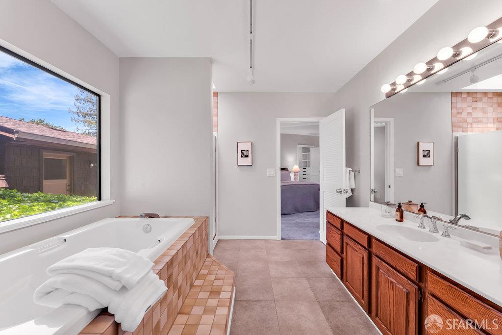 Detail Gallery Image 50 of 95 For 35 Ardilla Rd, Orinda,  CA 94563 - 4 Beds | 4 Baths