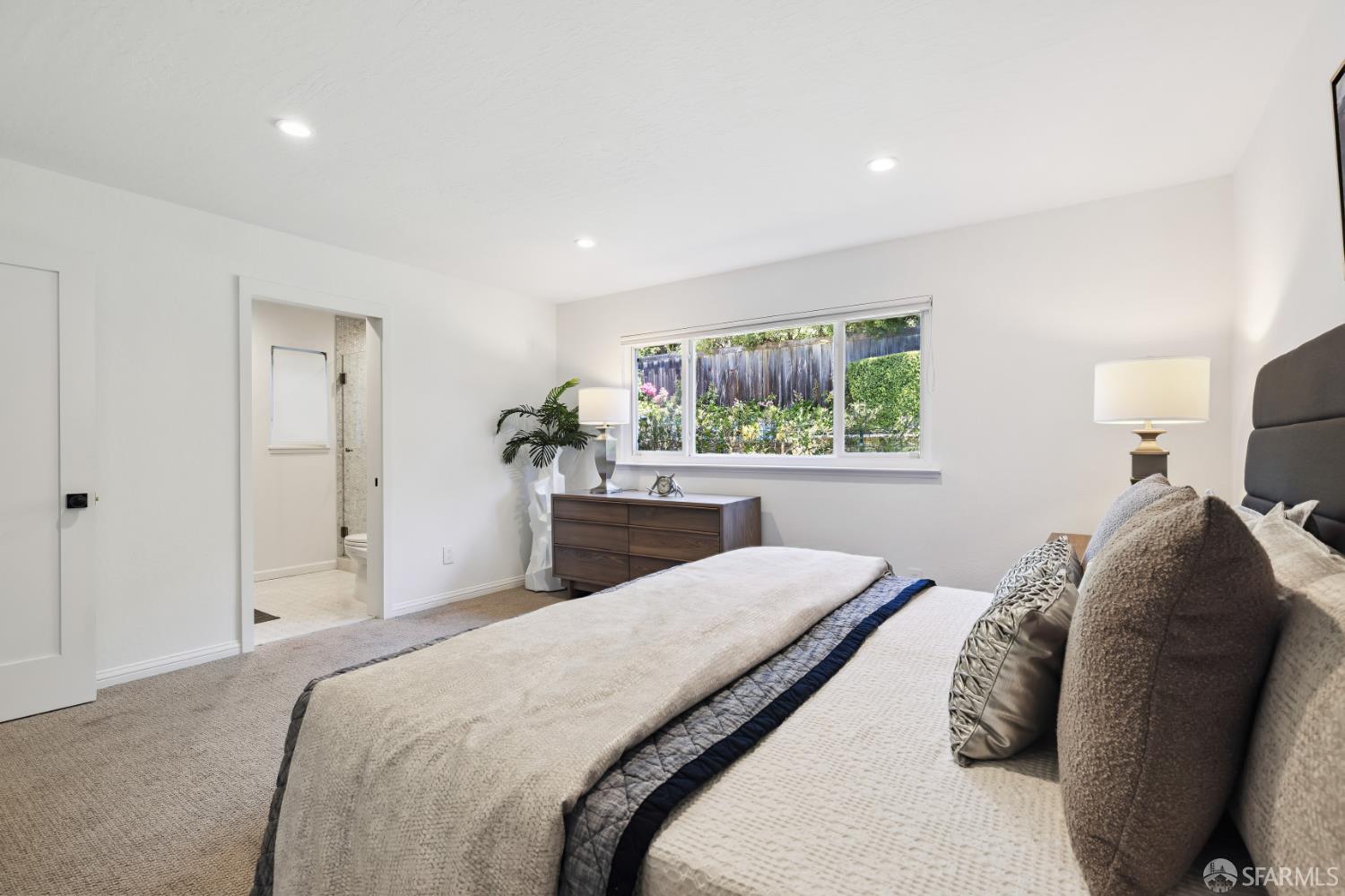 Detail Gallery Image 20 of 40 For 2464 Alida St, Oakland,  CA 95602 - 3 Beds | 2/1 Baths