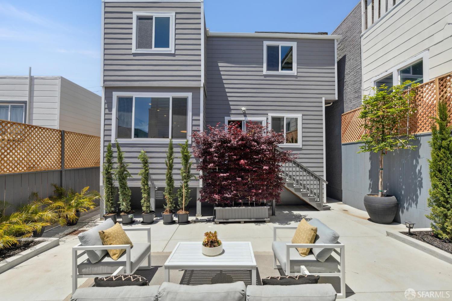 Detail Gallery Image 30 of 96 For 2418 21st Ave, San Francisco,  CA 94116 - 5 Beds | 3/1 Baths