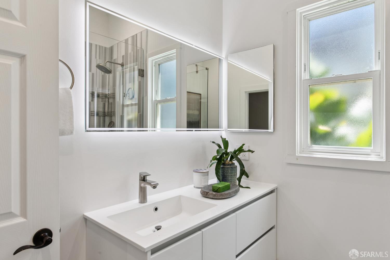 Detail Gallery Image 27 of 39 For 1035 Natoma St, San Francisco,  CA 94103 - 3 Beds | 1/1 Baths