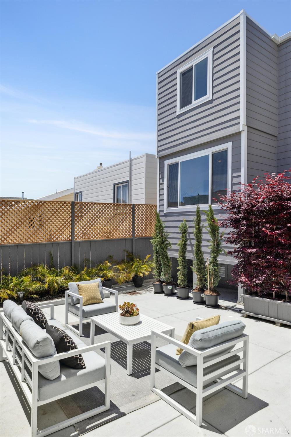 Detail Gallery Image 32 of 96 For 2418 21st Ave, San Francisco,  CA 94116 - 5 Beds | 3/1 Baths