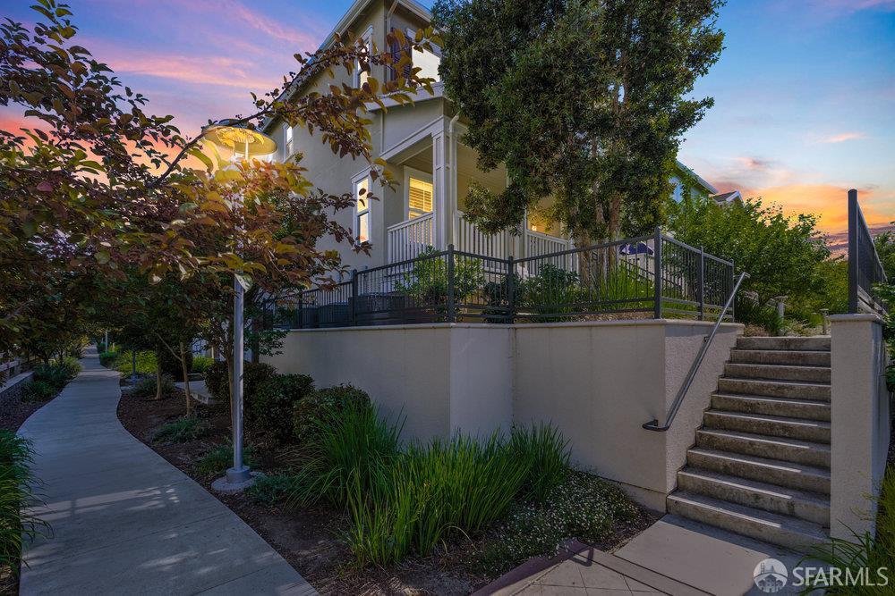 Detail Gallery Image 4 of 99 For 417 Longden Ave, San Mateo,  CA 94403 - 4 Beds | 3/1 Baths