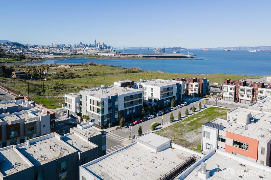 Detail Gallery Image 15 of 34 For 50 Jerrold Ave #304,  San Francisco,  CA 94124 - 2 Beds | 2 Baths