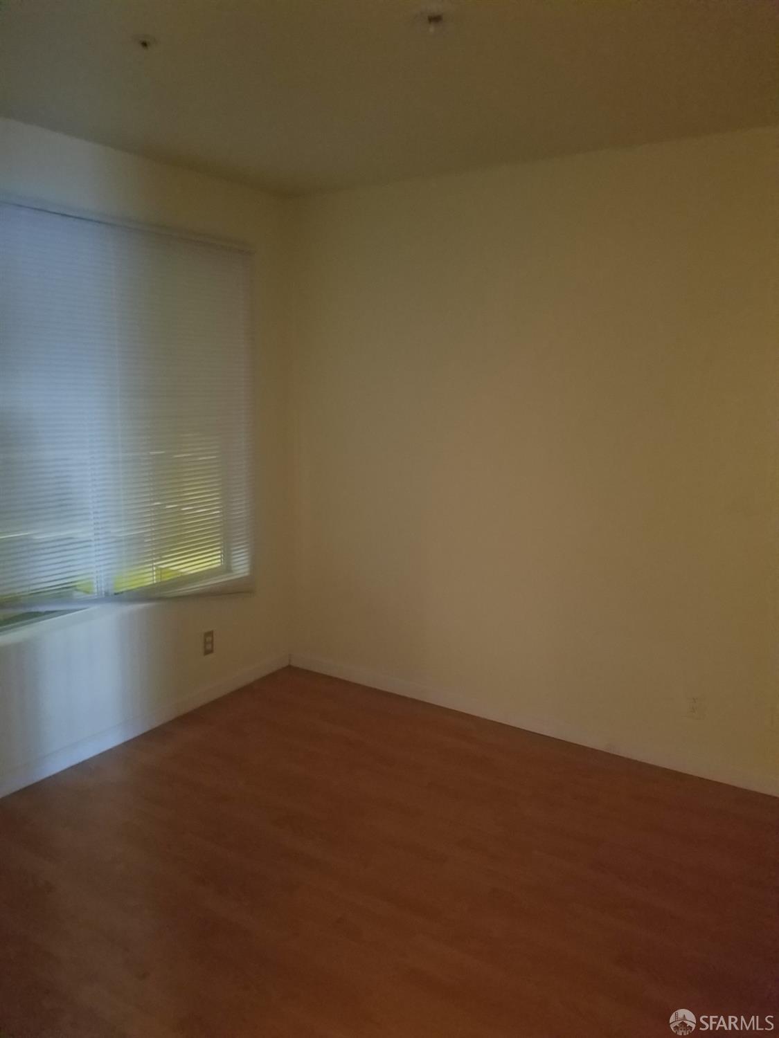 Detail Gallery Image 5 of 10 For 1180 Hillside Blvd, Daly City,  CA 94014 - – Beds | – Baths