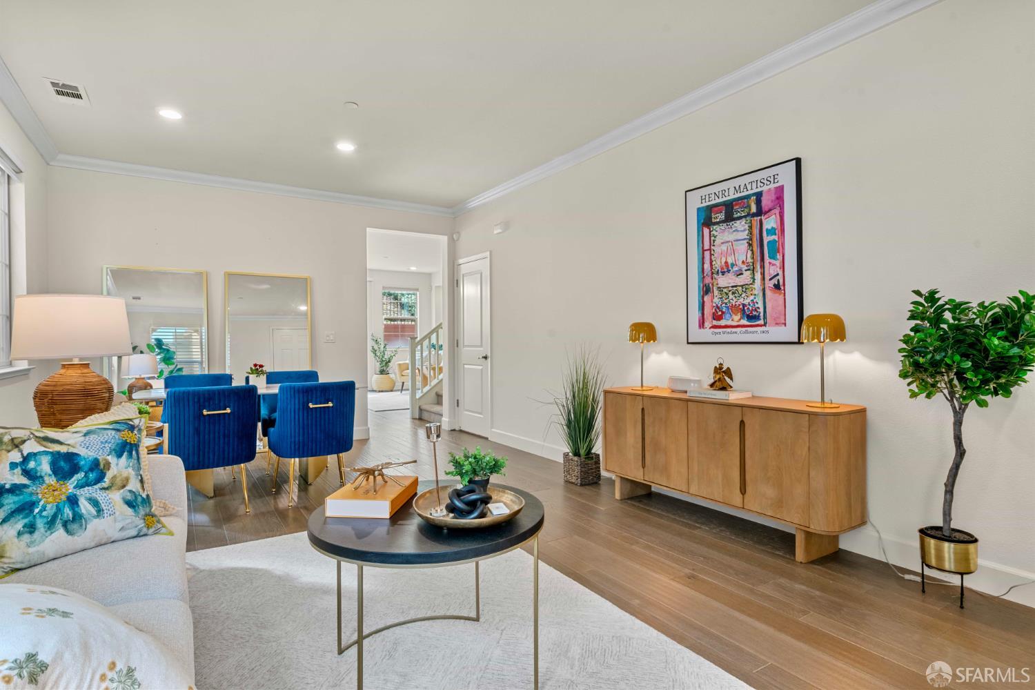 Detail Gallery Image 11 of 53 For 382 Crestview Cir, Daly City,  CA 94015 - 5 Beds | 4 Baths