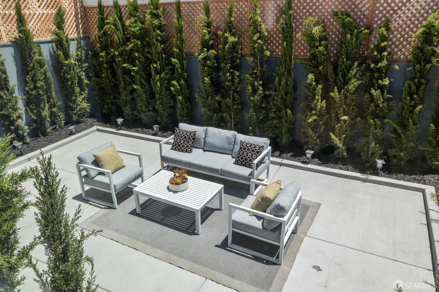 Detail Gallery Image 33 of 96 For 2418 21st Ave, San Francisco,  CA 94116 - 5 Beds | 3/1 Baths