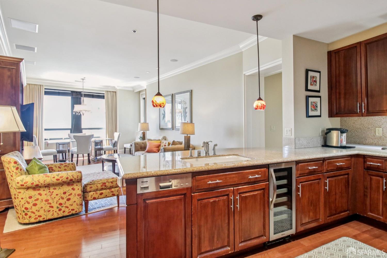 Detail Gallery Image 9 of 60 For 690 Market St #2103,  San Francisco,  CA 94104 - 2 Beds | 2 Baths