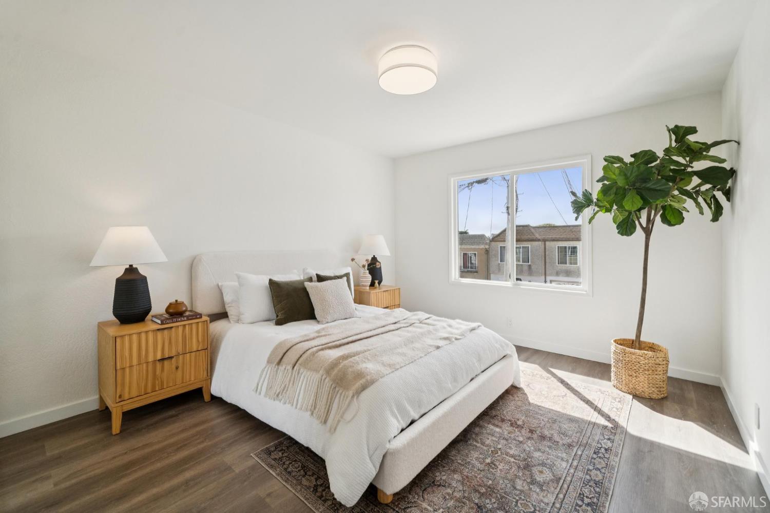 Detail Gallery Image 33 of 54 For 363 Prague St, San Francisco,  CA 94112 - 4 Beds | 2 Baths