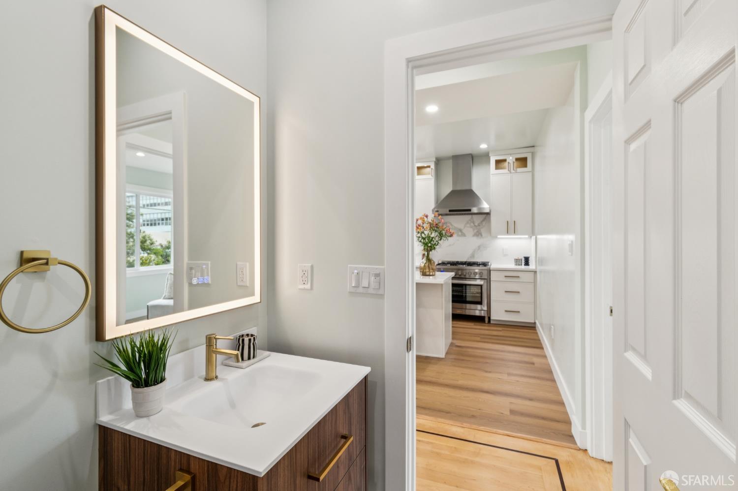 Detail Gallery Image 47 of 98 For 276 Seneca Ave, San Francisco,  CA 94112 - 5 Beds | 5 Baths