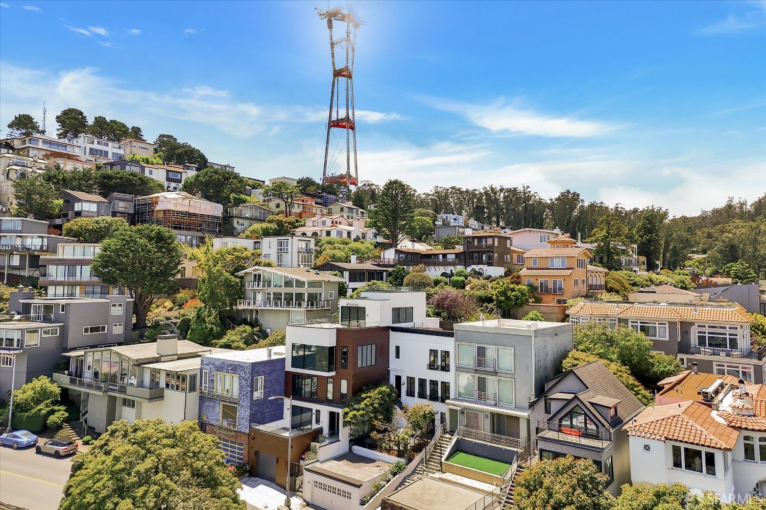 Detail Gallery Image 45 of 53 For 224 Twin Peaks Blvd, San Francisco,  CA 94114 - 3 Beds | 2/1 Baths