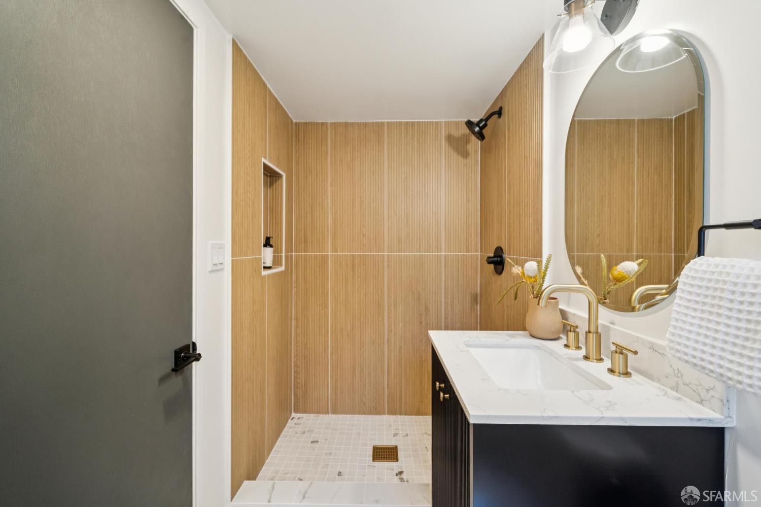 Detail Gallery Image 47 of 54 For 363 Prague St, San Francisco,  CA 94112 - 4 Beds | 2 Baths