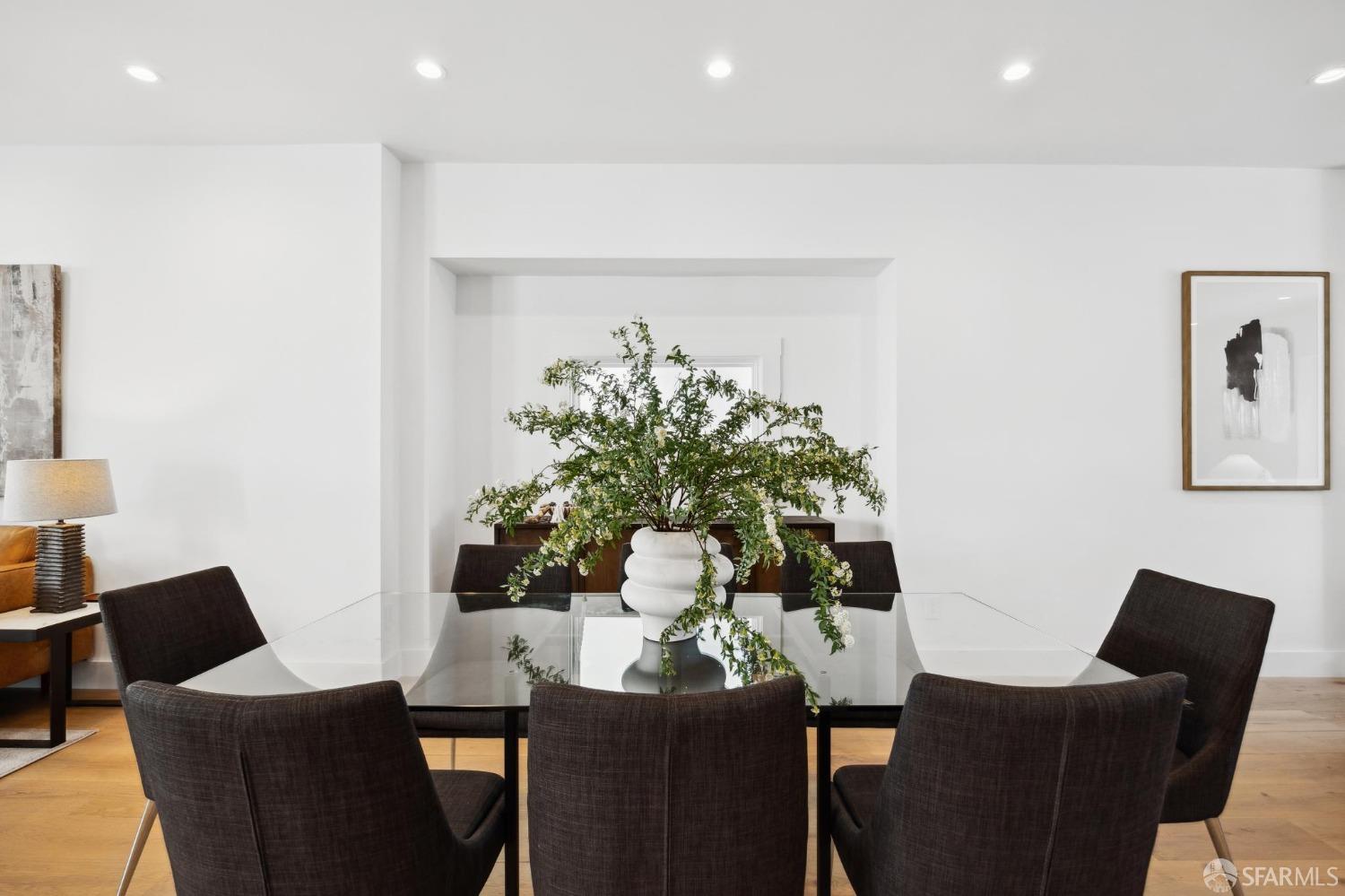 Detail Gallery Image 12 of 96 For 2418 21st Ave, San Francisco,  CA 94116 - 5 Beds | 3/1 Baths