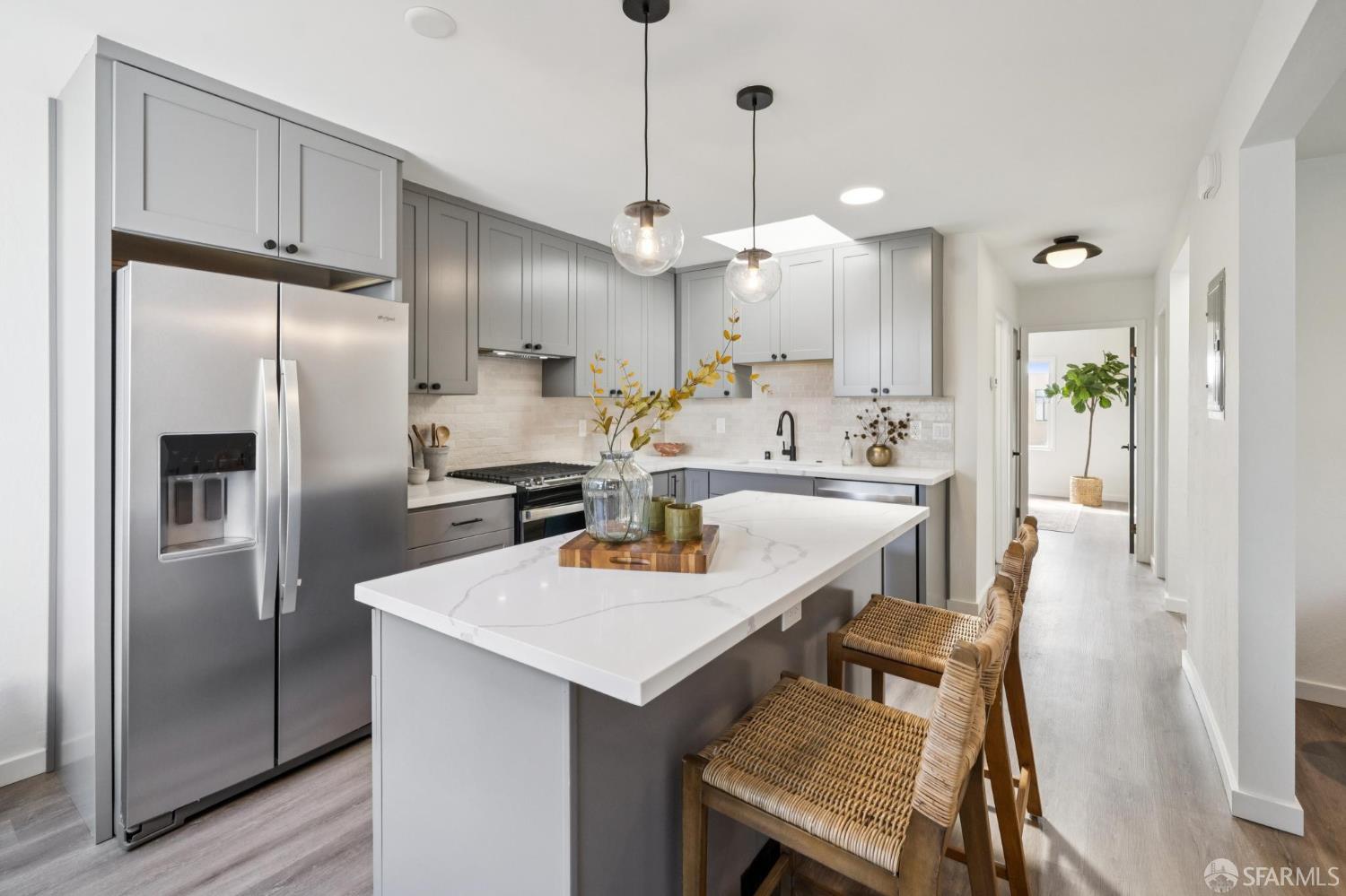 Detail Gallery Image 27 of 54 For 363 Prague St, San Francisco,  CA 94112 - 4 Beds | 2 Baths