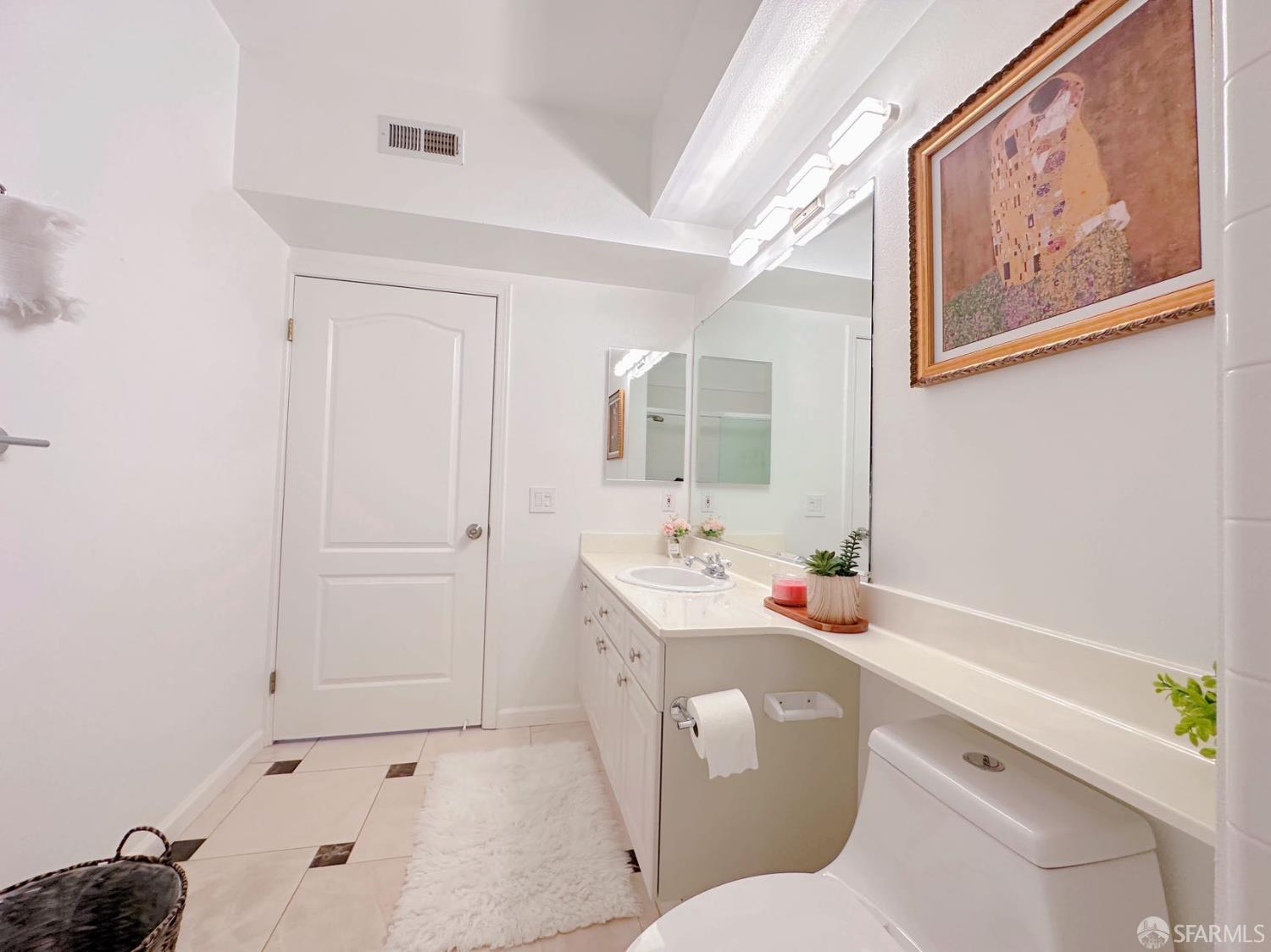 Detail Gallery Image 15 of 30 For 1951 Ofarrell St #420,  San Mateo,  CA 94403 - 2 Beds | 1 Baths