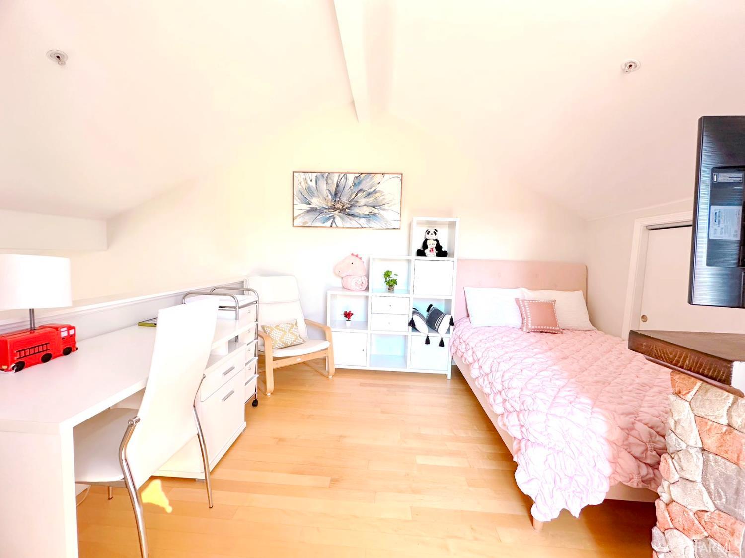 Detail Gallery Image 24 of 30 For 1951 Ofarrell St #420,  San Mateo,  CA 94403 - 2 Beds | 1 Baths