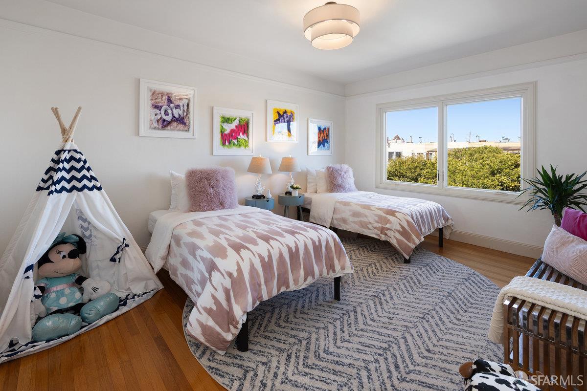 Detail Gallery Image 12 of 31 For 1751 25th Ave, San Francisco,  CA 94122 - 3 Beds | 2 Baths