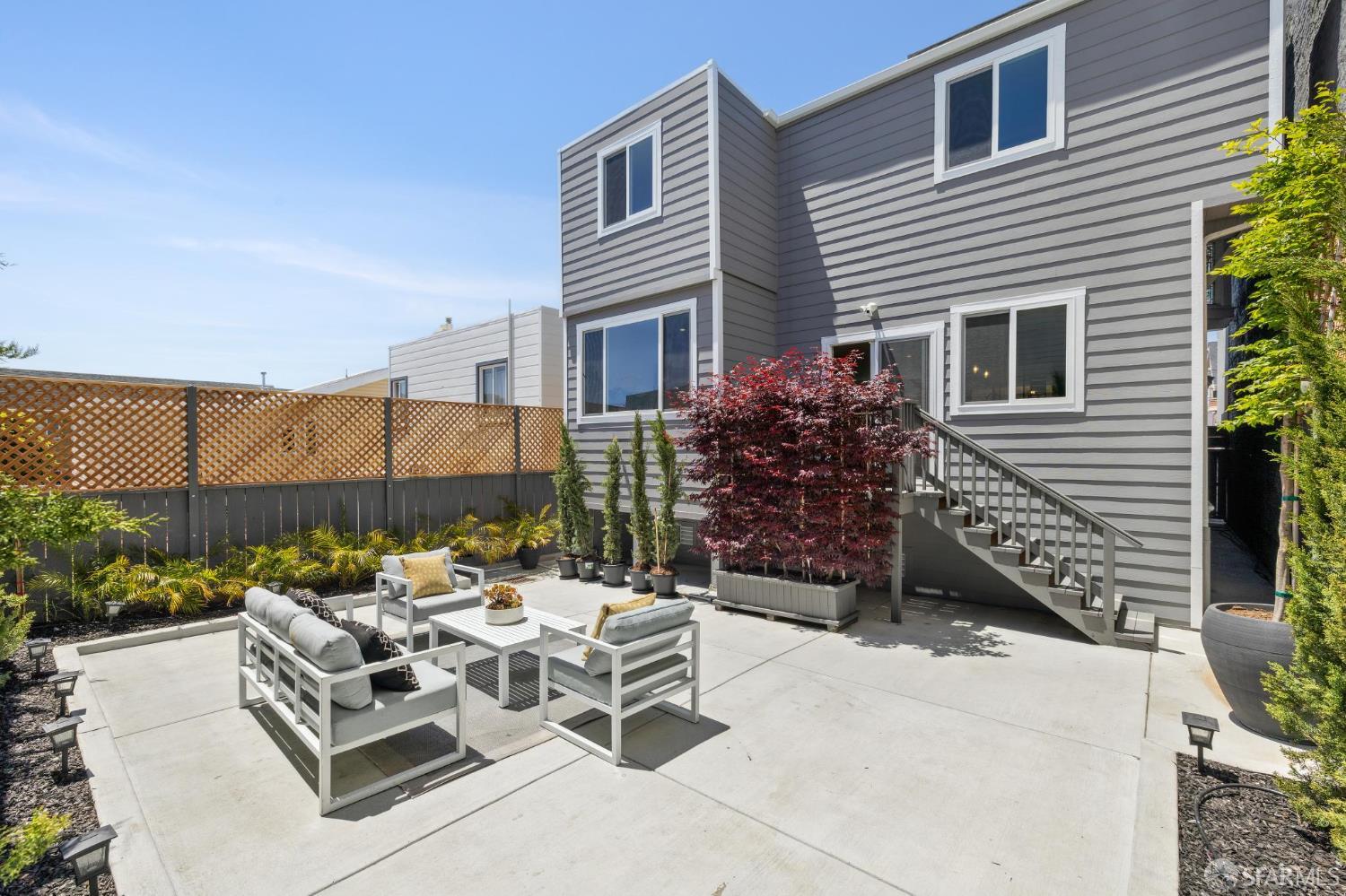 Detail Gallery Image 29 of 96 For 2418 21st Ave, San Francisco,  CA 94116 - 5 Beds | 3/1 Baths