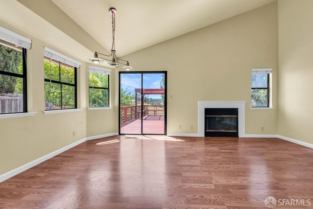 Detail Gallery Image 27 of 69 For 23599 Matthew Ct, Hayward,  CA 94541 - 3 Beds | 3 Baths