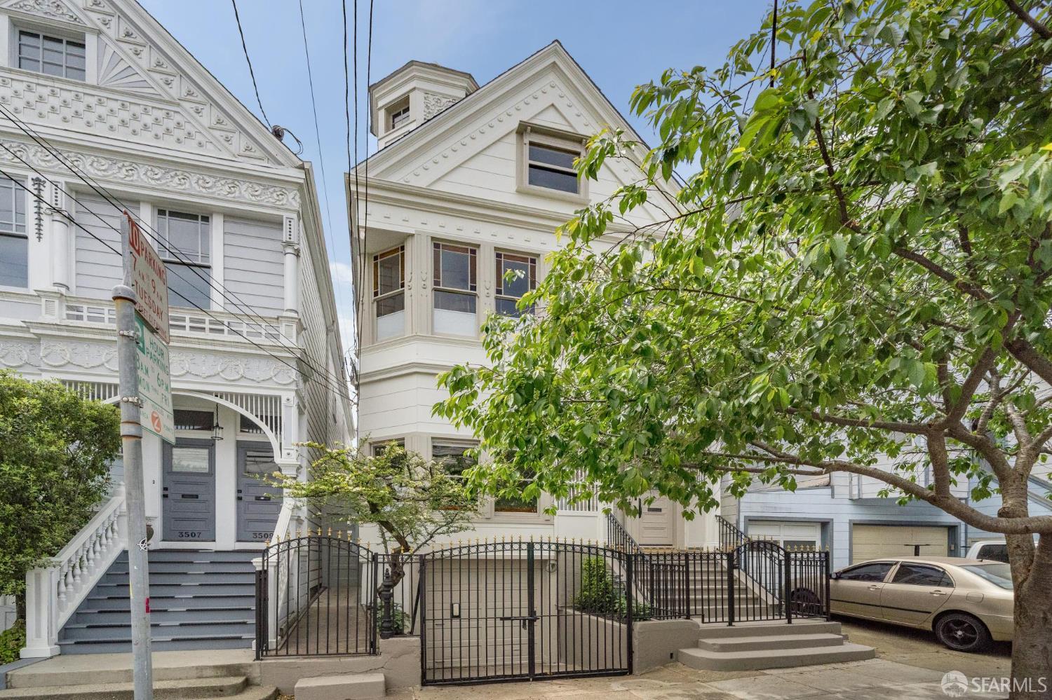 MLS: 425055844 Condo For Sale