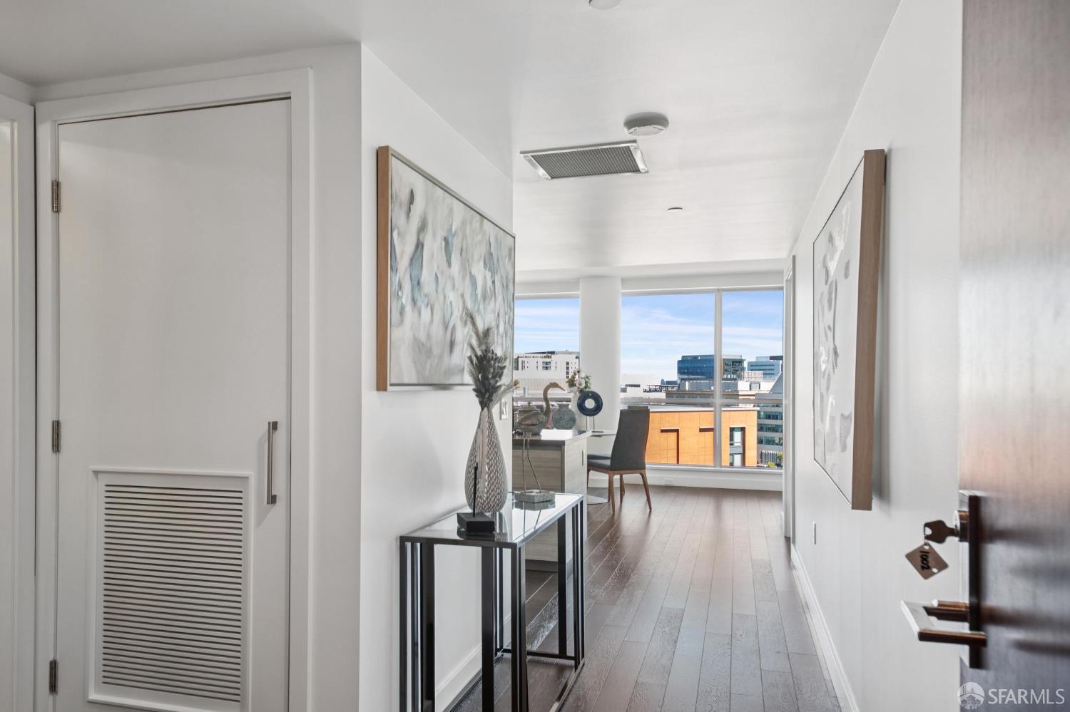Detail Gallery Image 2 of 57 For 718 Long Bridge St #1002,  San Francisco,  CA 94158 - 2 Beds | 2 Baths