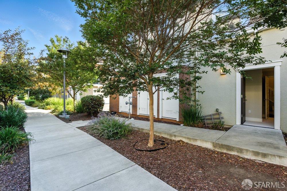 Detail Gallery Image 58 of 99 For 417 Longden Ave, San Mateo,  CA 94403 - 4 Beds | 3/1 Baths