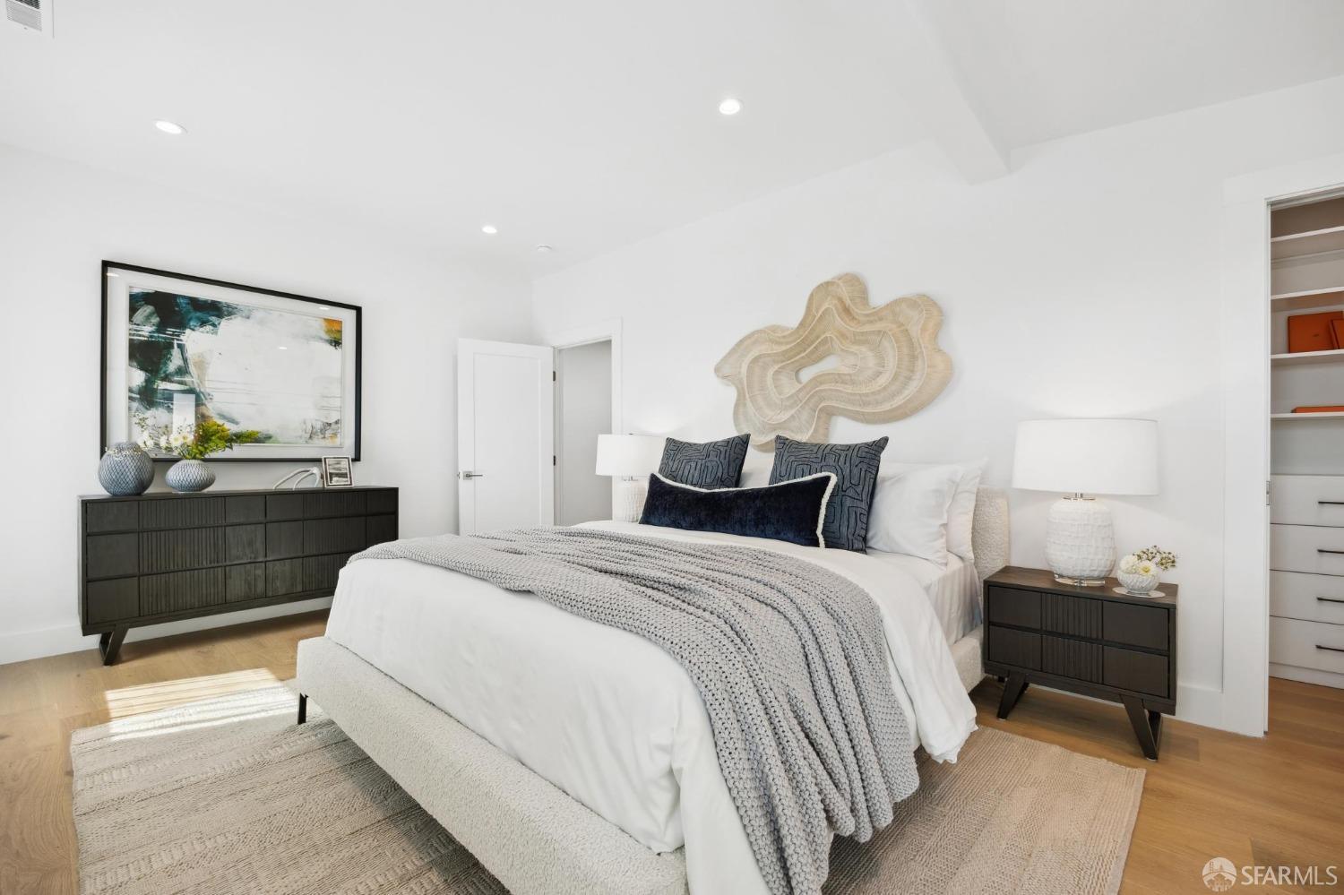Detail Gallery Image 44 of 96 For 2418 21st Ave, San Francisco,  CA 94116 - 5 Beds | 3/1 Baths