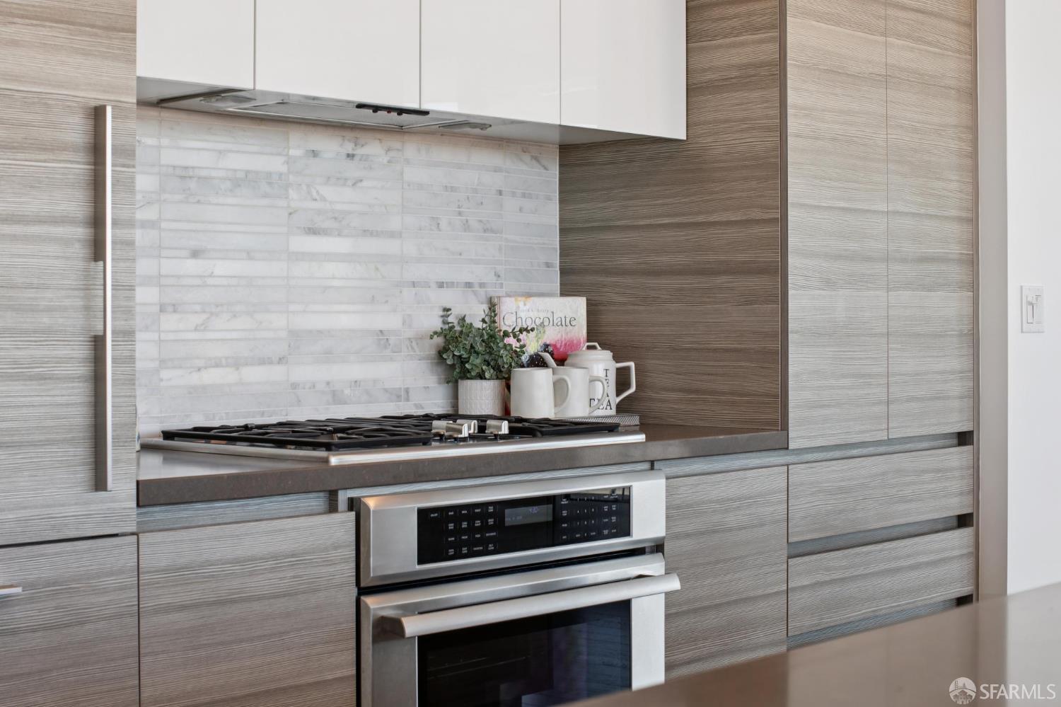 Detail Gallery Image 13 of 57 For 718 Long Bridge St #1002,  San Francisco,  CA 94158 - 2 Beds | 2 Baths