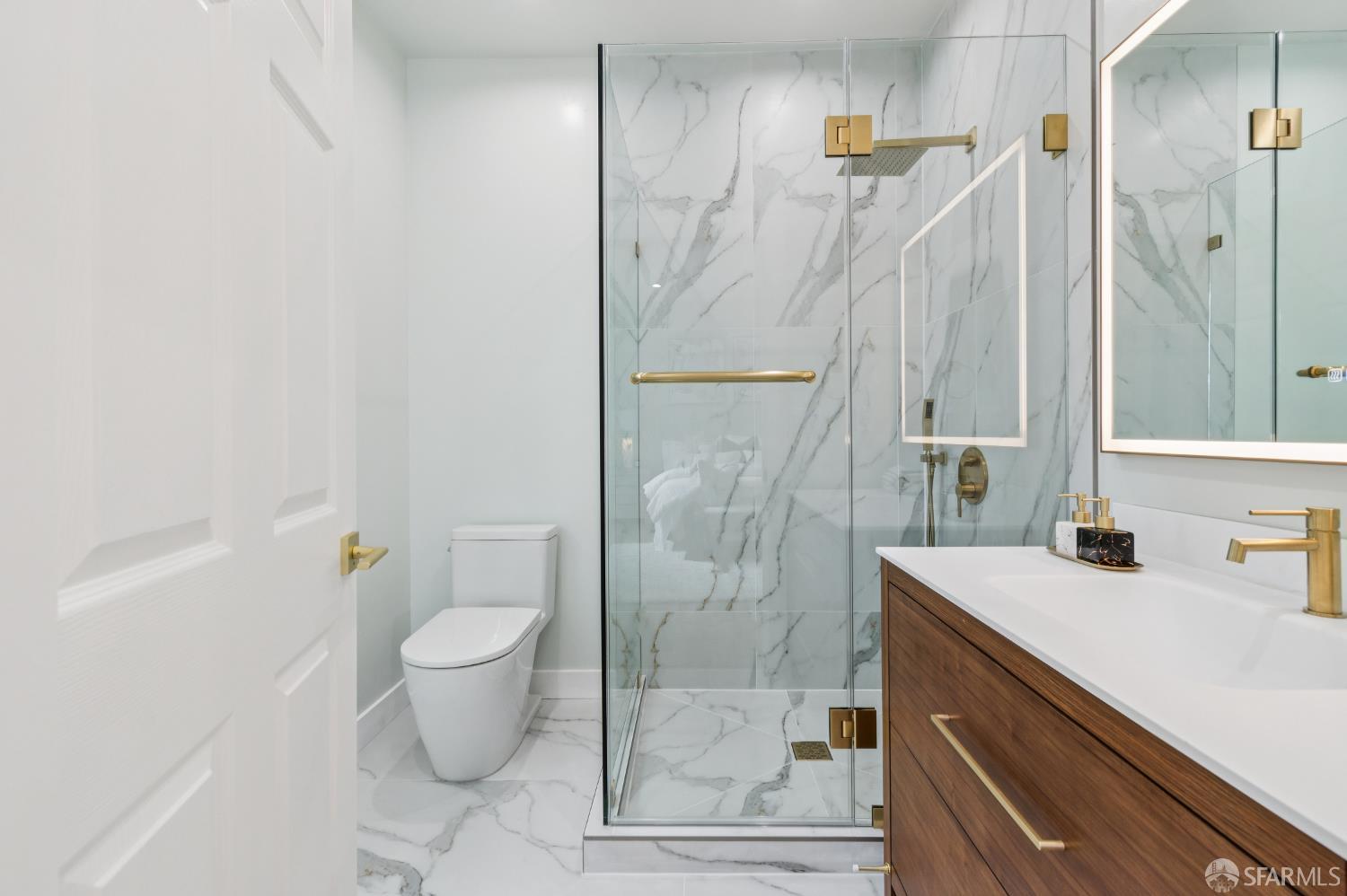Detail Gallery Image 40 of 98 For 276 Seneca Ave, San Francisco,  CA 94112 - 5 Beds | 5 Baths