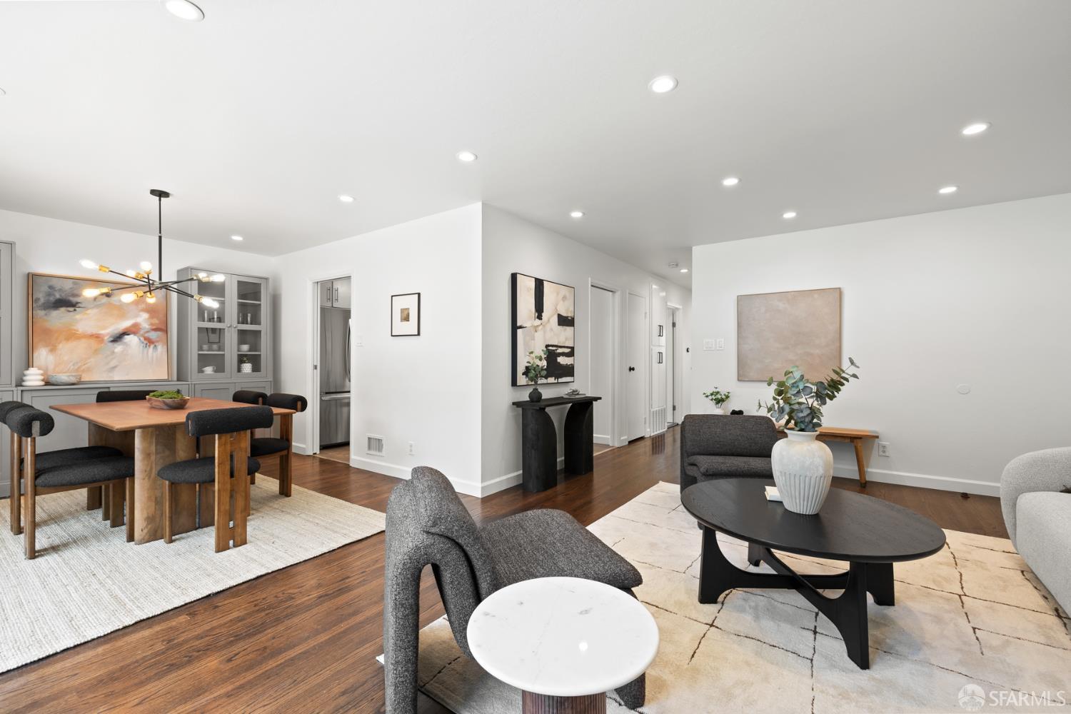 Detail Gallery Image 5 of 22 For 31 Canterbury Ave, Daly City,  CA 94015 - 3 Beds | 1/1 Baths