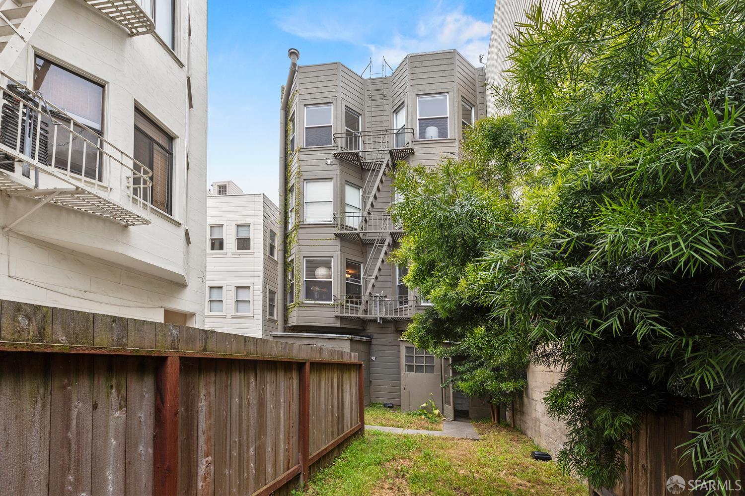 Detail Gallery Image 24 of 29 For 3820 Divisadero St, San Francisco,  CA 94123 - – Beds | – Baths