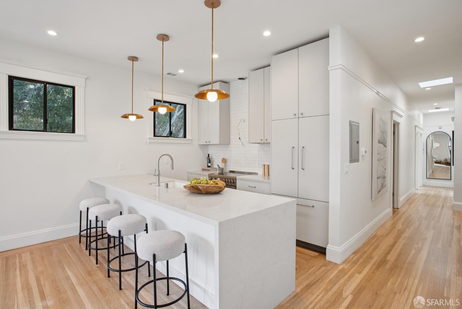Detail Gallery Image 17 of 51 For 1396 Pacific Ave, San Francisco,  CA 94123 - 3 Beds | 2 Baths