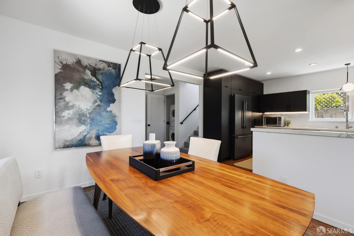 Detail Gallery Image 13 of 40 For 2464 Alida St, Oakland,  CA 95602 - 3 Beds | 2/1 Baths