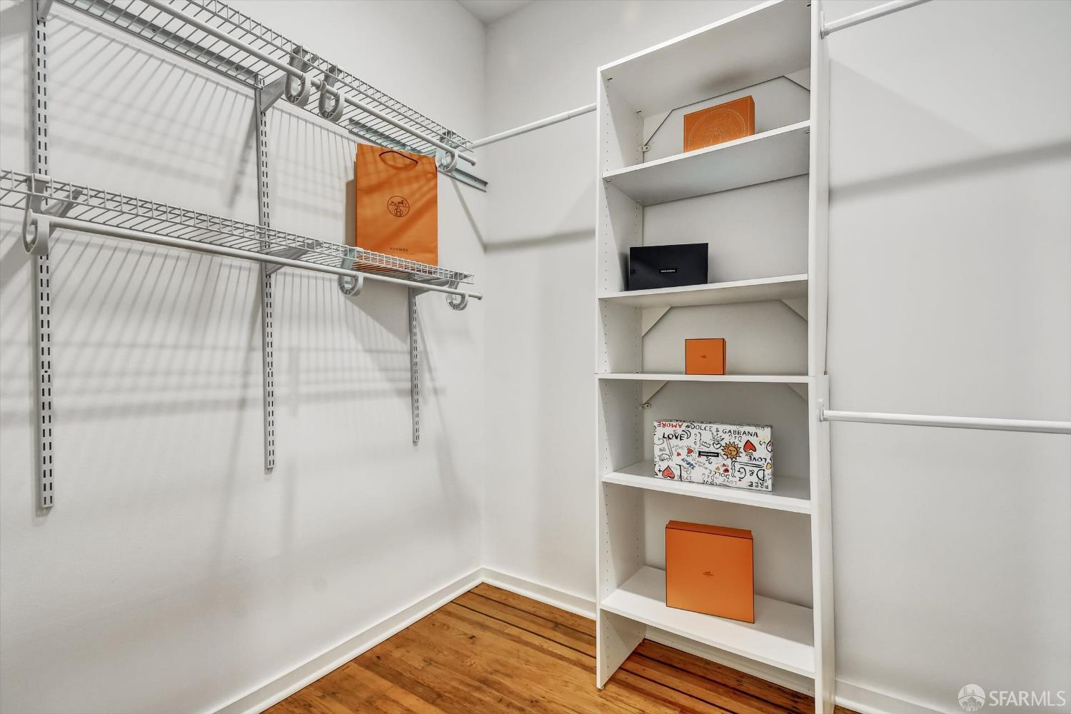 Detail Gallery Image 29 of 53 For 224 Twin Peaks Blvd, San Francisco,  CA 94114 - 3 Beds | 2/1 Baths