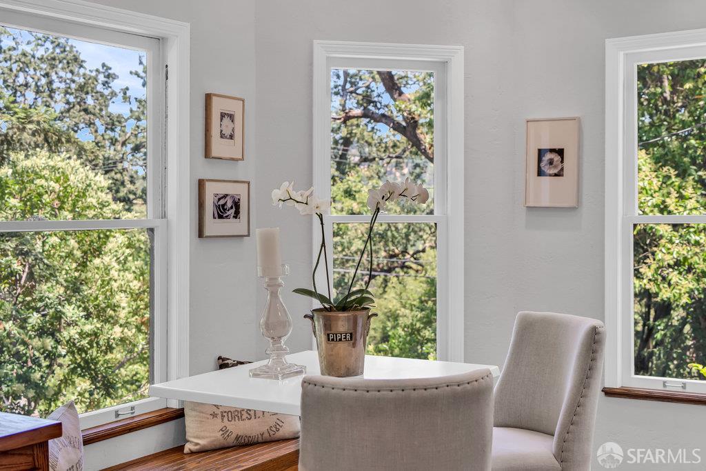 Detail Gallery Image 24 of 95 For 35 Ardilla Rd, Orinda,  CA 94563 - 4 Beds | 4 Baths