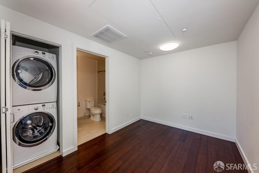 Detail Gallery Image 8 of 34 For 50 Jerrold Ave #304,  San Francisco,  CA 94124 - 2 Beds | 2 Baths