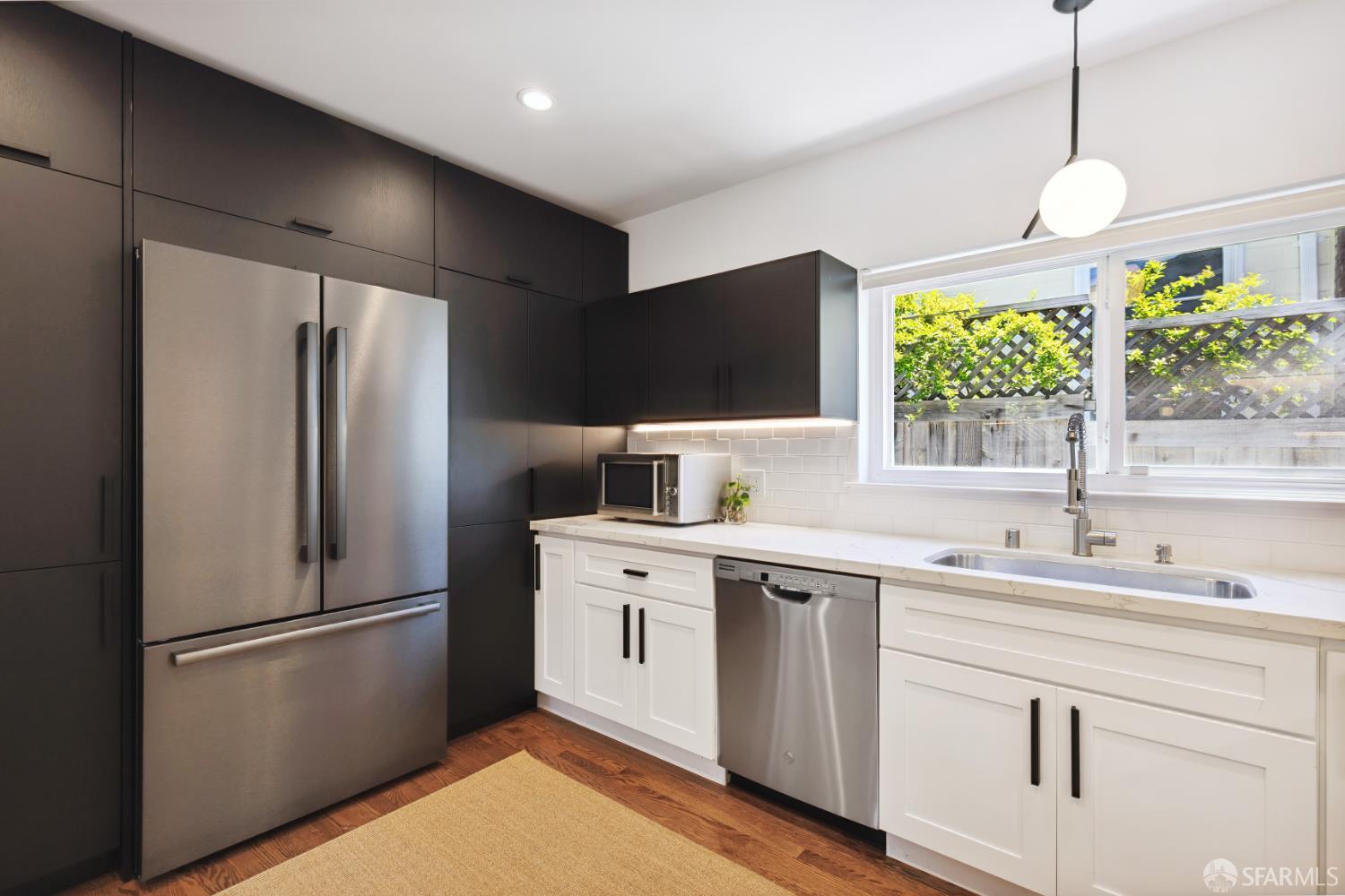 Detail Gallery Image 17 of 40 For 2464 Alida St, Oakland,  CA 95602 - 3 Beds | 2/1 Baths