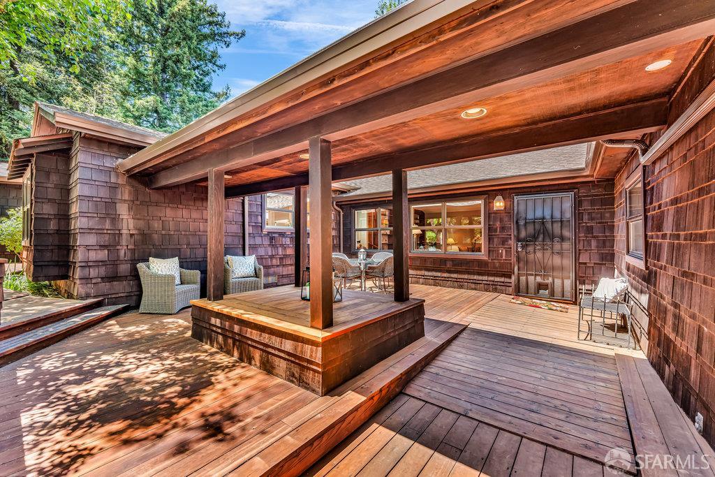 Detail Gallery Image 4 of 95 For 35 Ardilla Rd, Orinda,  CA 94563 - 4 Beds | 4 Baths