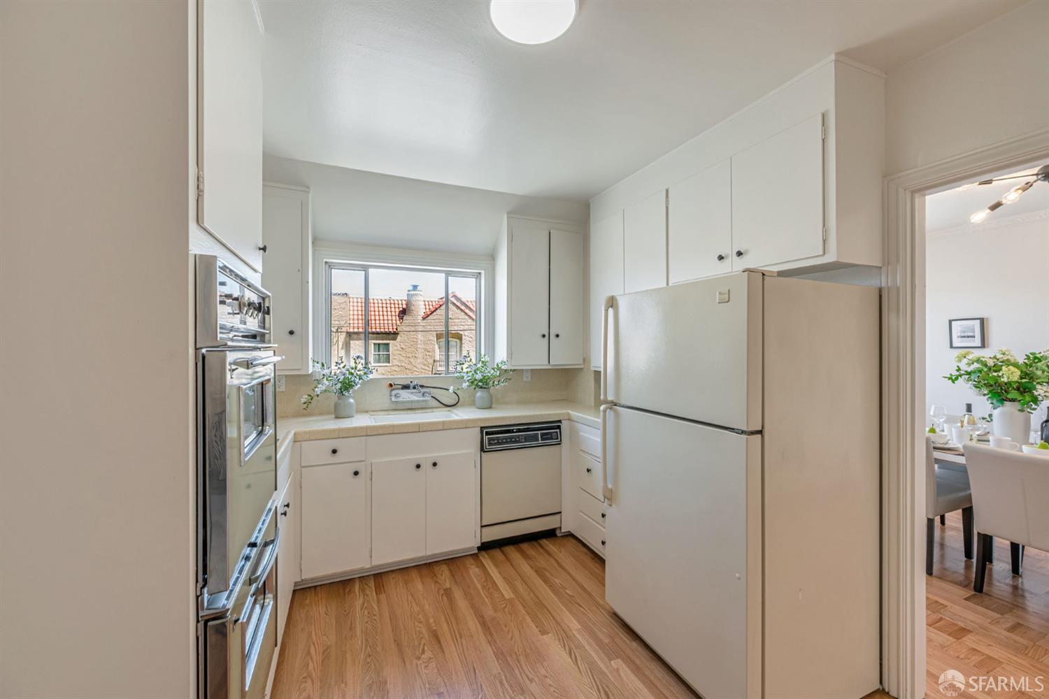Detail Gallery Image 13 of 42 For 1601 34th Ave, San Francisco,  CA 94122 - 3 Beds | 2 Baths
