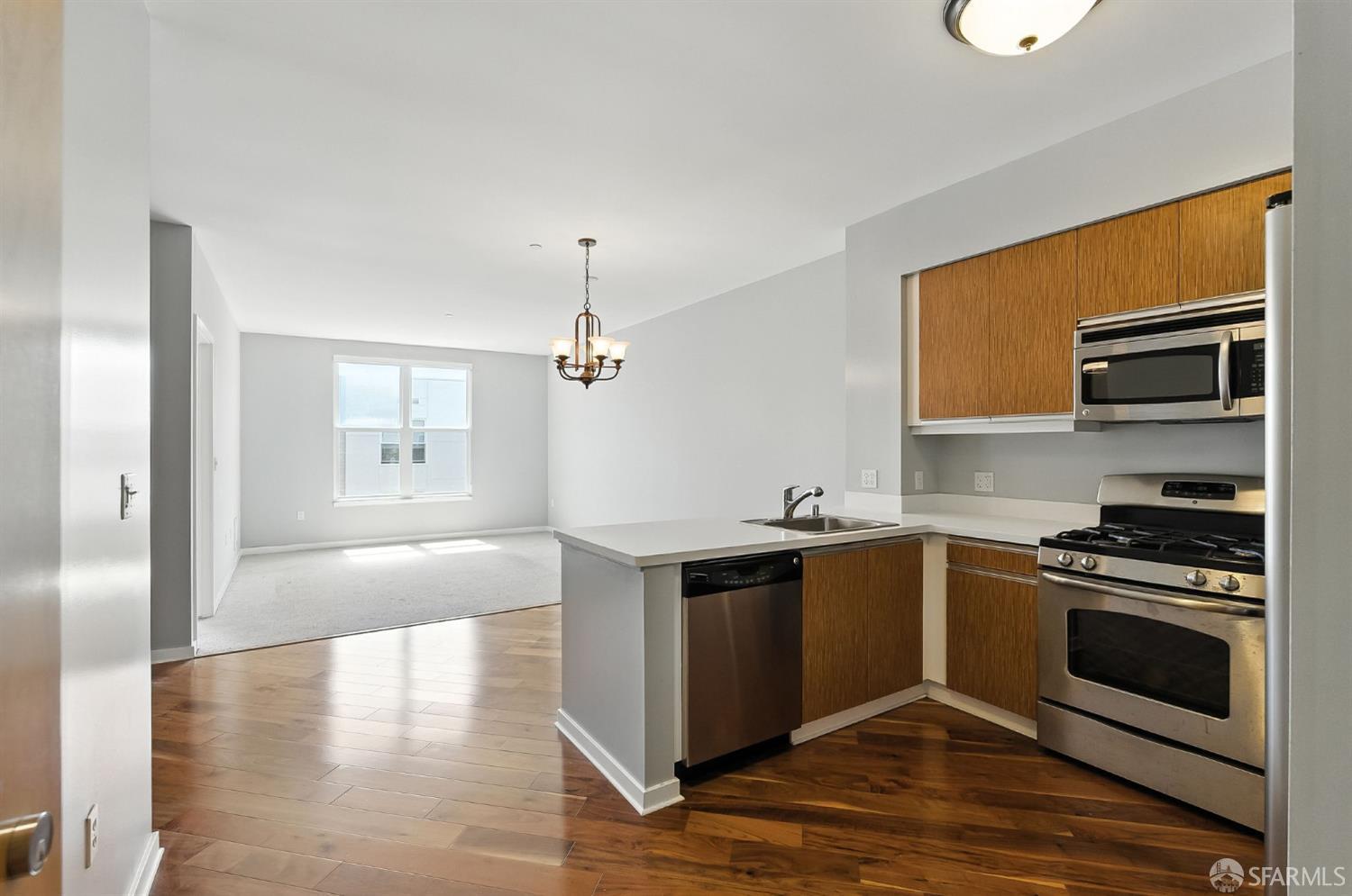 Detail Gallery Image 17 of 17 For 5800 3rd St #1401,  San Francisco,  CA 94124 - 1 Beds | 1 Baths