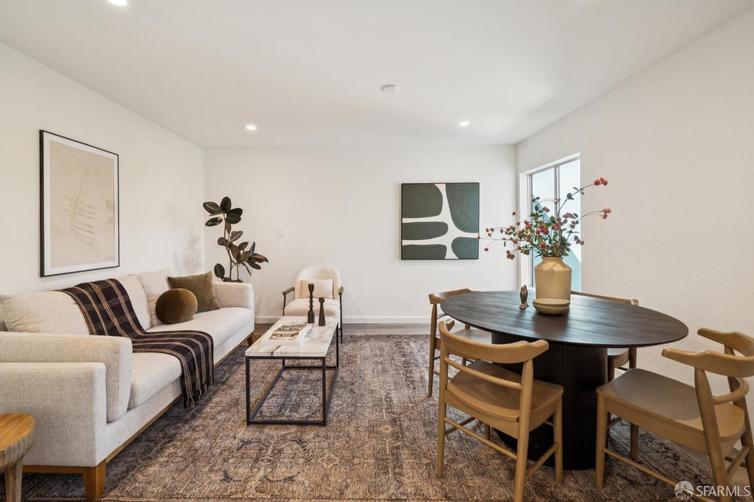 Detail Gallery Image 21 of 54 For 363 Prague St, San Francisco,  CA 94112 - 4 Beds | 2 Baths