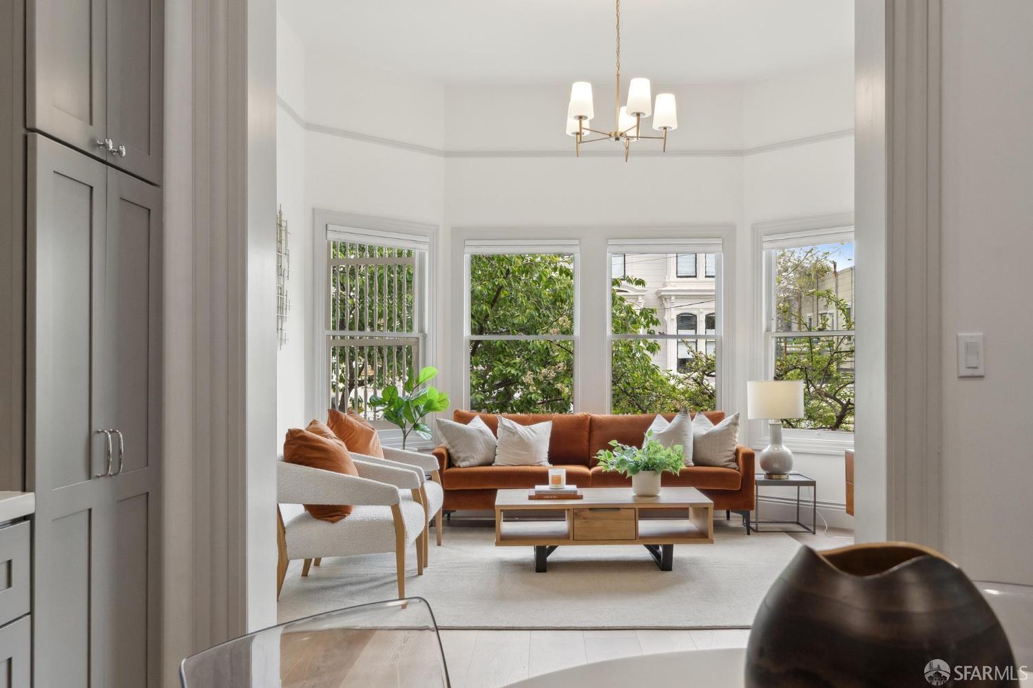 Photo #14: 425055844 Listing: Photo #14