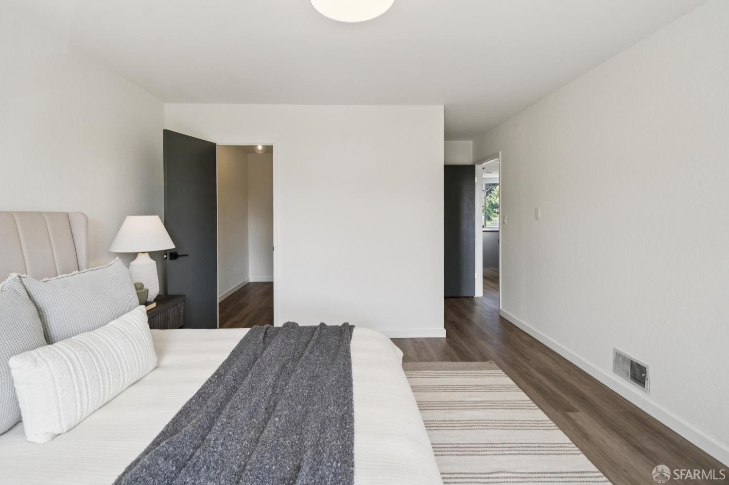 Detail Gallery Image 36 of 54 For 363 Prague St, San Francisco,  CA 94112 - 4 Beds | 2 Baths