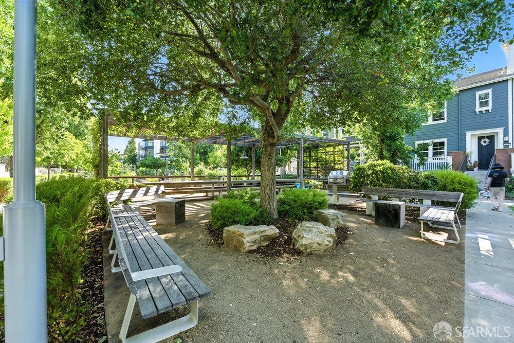 Detail Gallery Image 72 of 99 For 417 Longden Ave, San Mateo,  CA 94403 - 4 Beds | 3/1 Baths