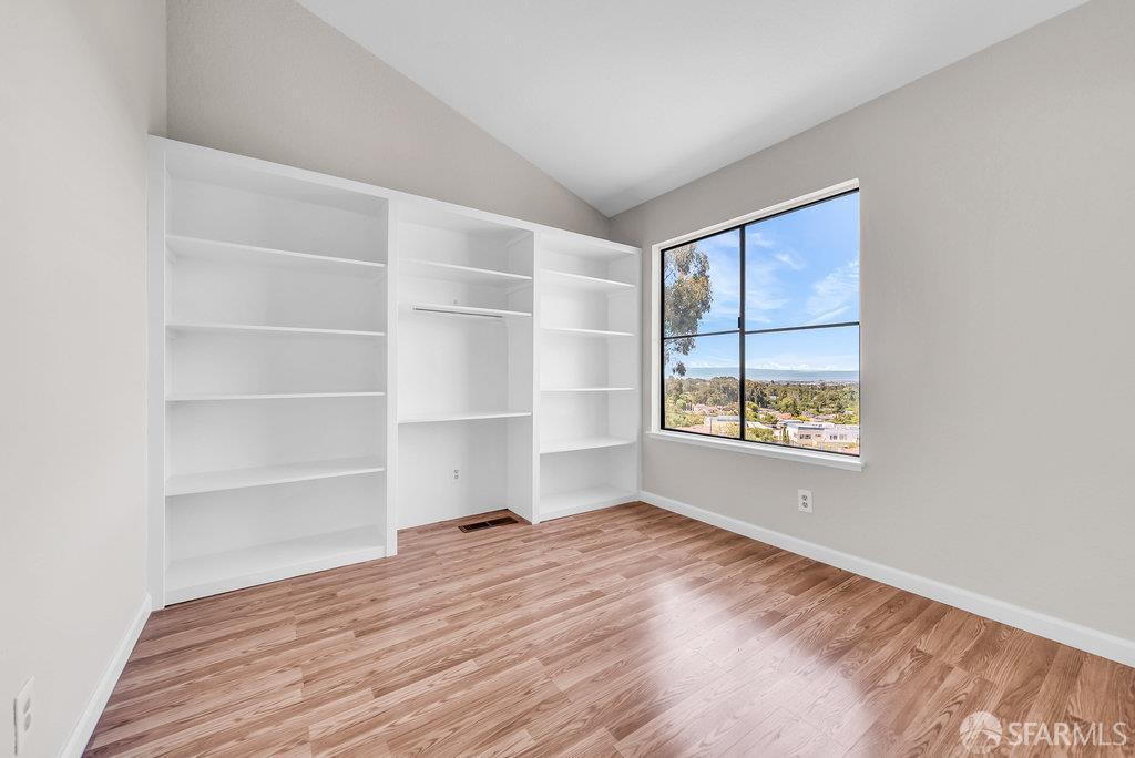 Detail Gallery Image 40 of 69 For 23599 Matthew Ct, Hayward,  CA 94541 - 3 Beds | 3 Baths