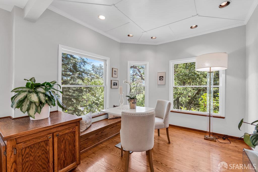 Detail Gallery Image 23 of 95 For 35 Ardilla Rd, Orinda,  CA 94563 - 4 Beds | 4 Baths