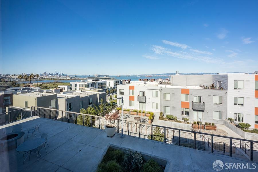 Detail Gallery Image 17 of 34 For 50 Jerrold Ave #304,  San Francisco,  CA 94124 - 2 Beds | 2 Baths